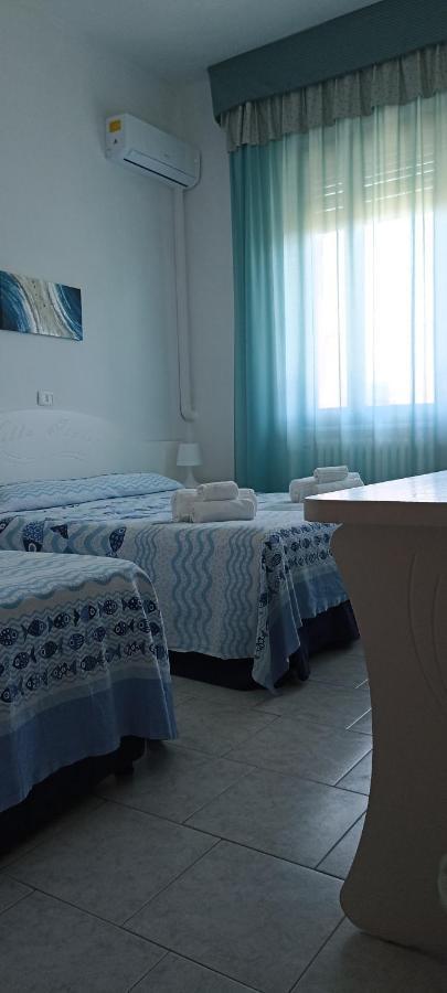 Hotel Villa Italia B&B Порто-Аццурро Екстер'єр фото