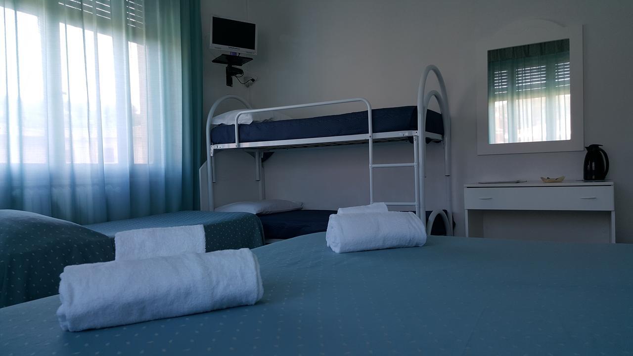 Hotel Villa Italia B&B Порто-Аццурро Екстер'єр фото