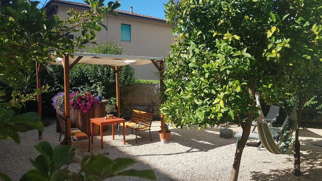 Hotel Villa Italia B&B Порто-Аццурро Екстер'єр фото